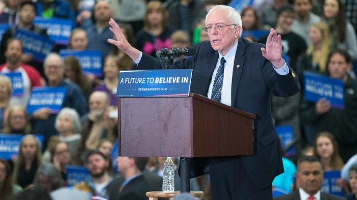 Primaires démocrates: Bernie Sanders bat Hillary Clinton dans le Kansas